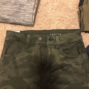 American eagle camo jeans